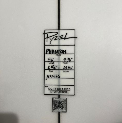 גלשן 5.6 Pyzel Phantom
