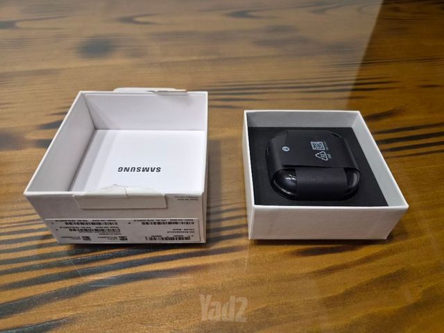 Samsung buds 4