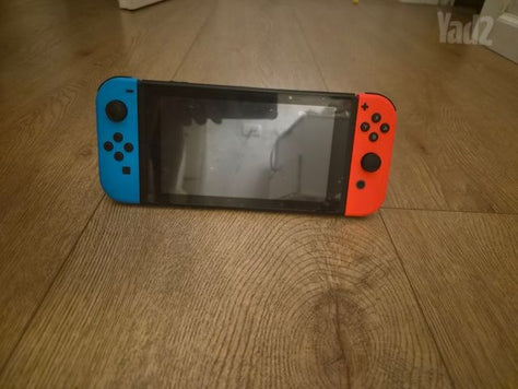 Nintendo Switch V2 + 3 משחקים