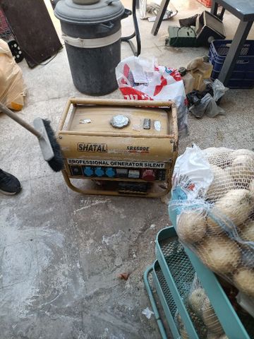 גנרטור בנזין