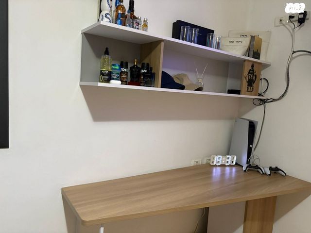 שולחן עבודה