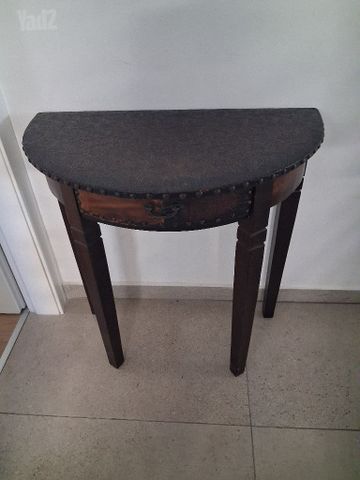קונסולה