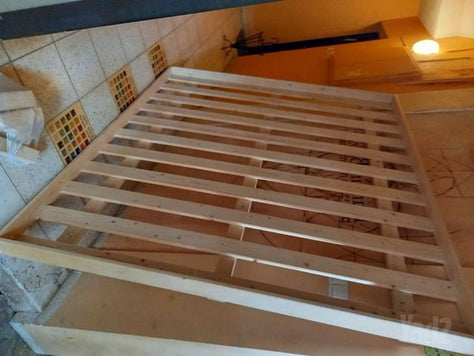 בסיס ענק 180 על 2