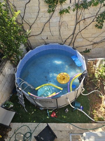 בריכה