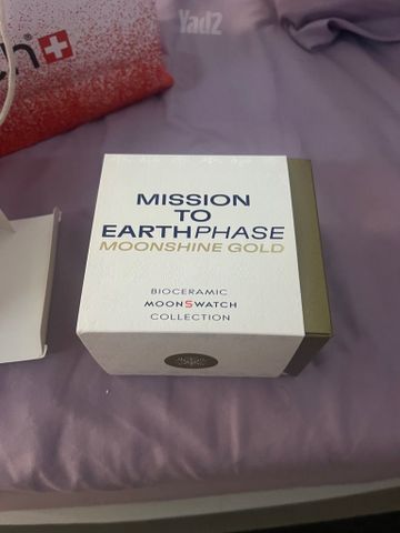 Omega swatch moonpashe gold