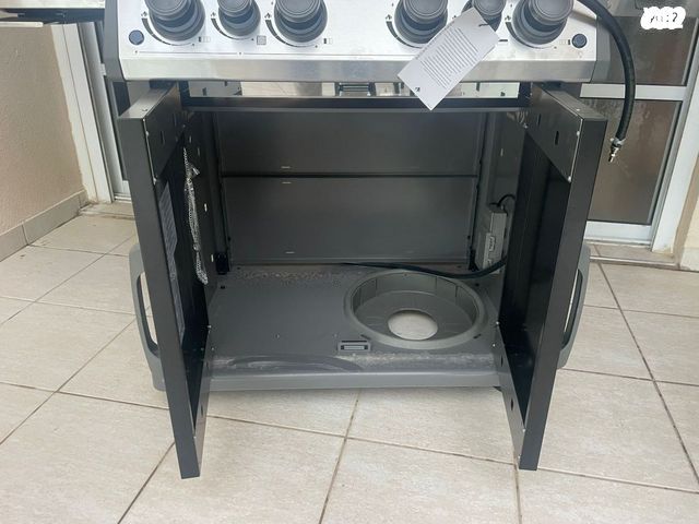 מנגל