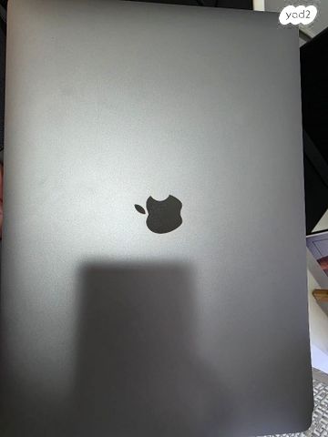 MacBook pro 16" i7 32GB RAM
