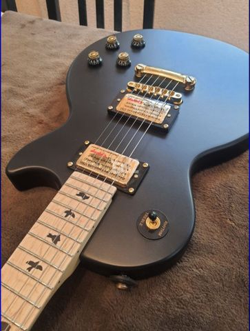 Electric guitar