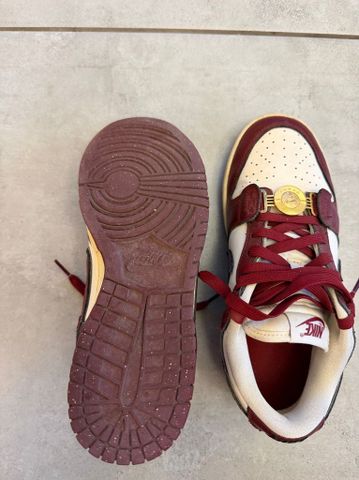 Nike Dunk Low SE Just Do It