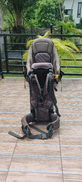 מנשא טיולים Deuter