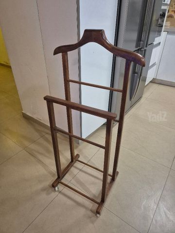 מעמד למעילים