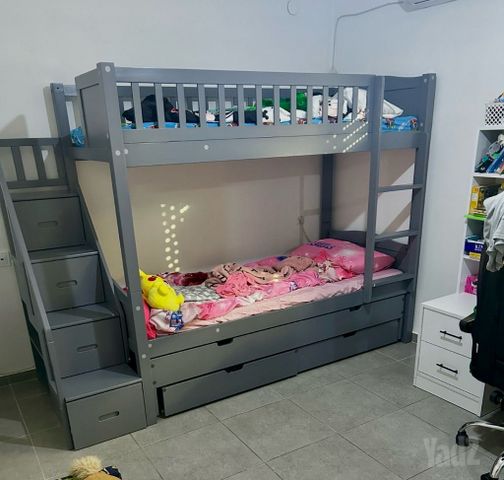 מיטת קומתיים