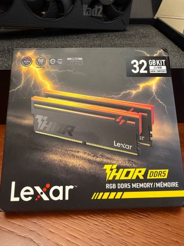 ראם  6000mhz LEXAR 2x16 32gb