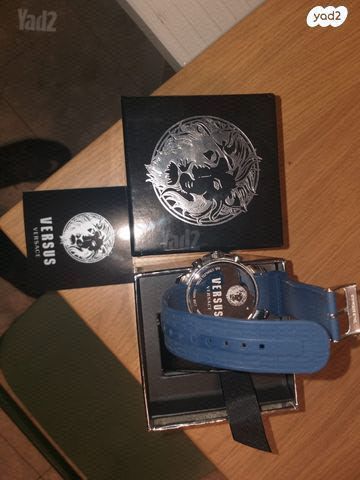 Versace Versus