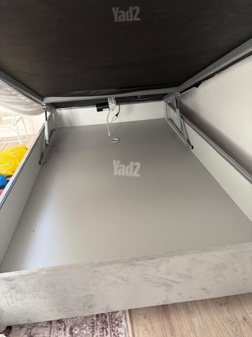מיטה וחצי כולל חלל אחסון