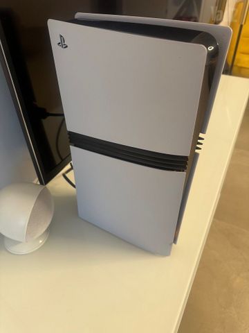 Ps5 pro כמו חדש