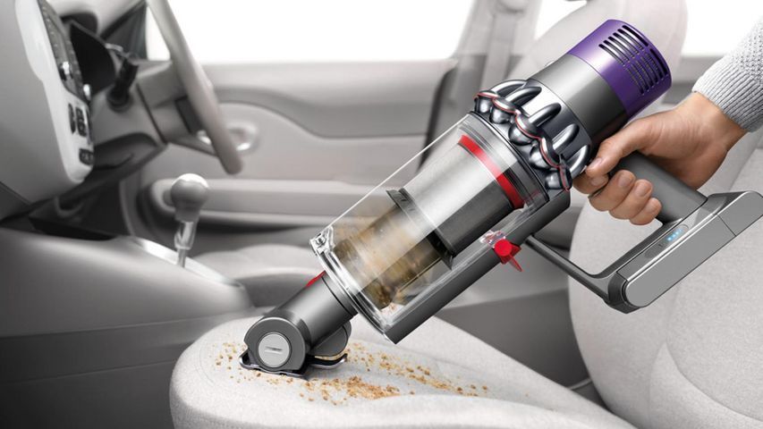 DYSON V10