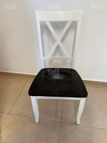 שולחן אוכל