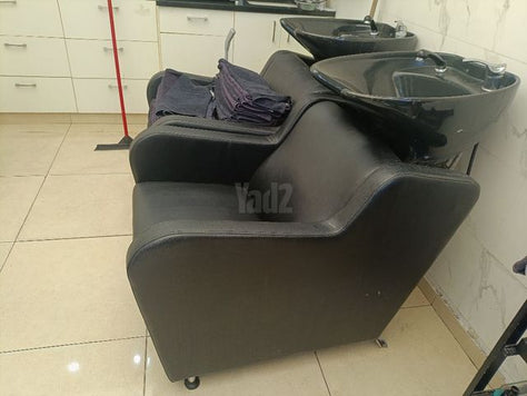 ריהוט  למספרה