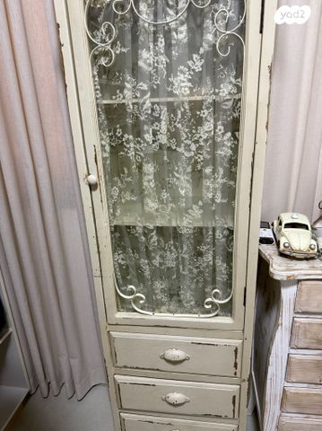 שידת וינטג׳