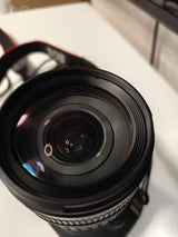 מצלמה ועדשה CANON