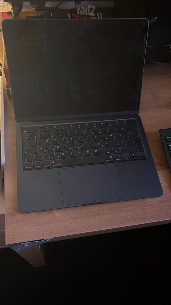 MacBook 14 M4