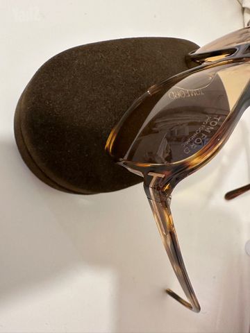 משקפי שמש Tom Ford
