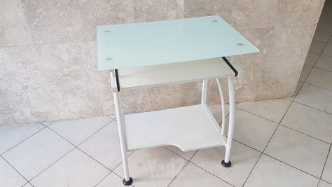 שולחן