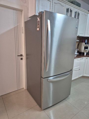 מקרר מטבח LG