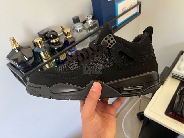 נעל jordan 4 black cat
