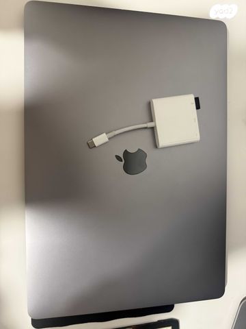 MacBook Pro 16" 2019 i7 16GB