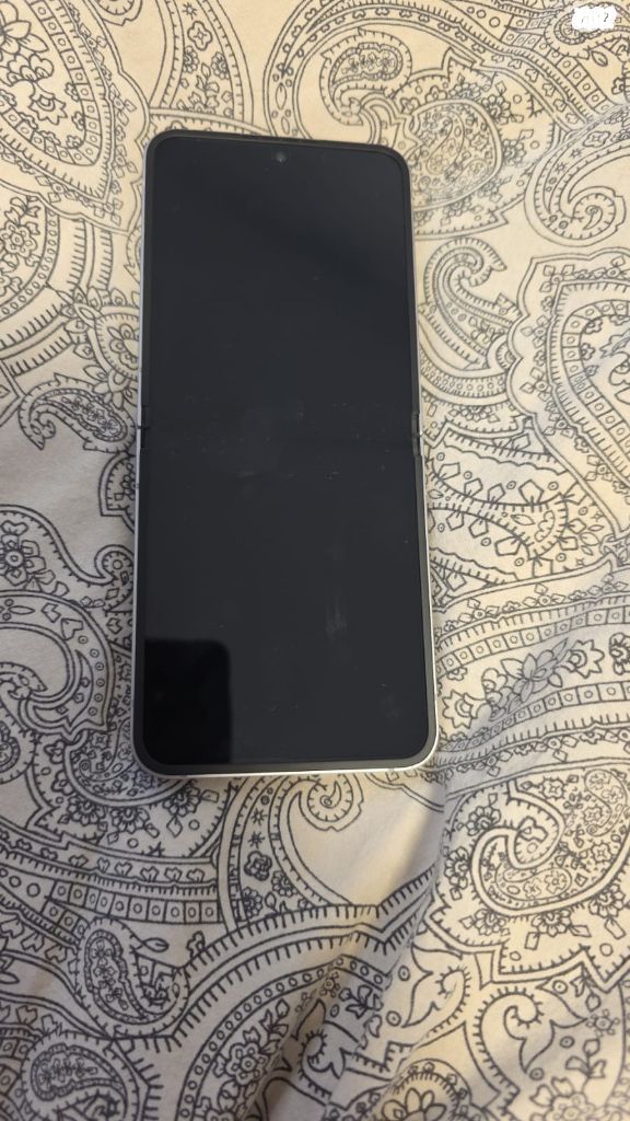 Galaxy z flip 6