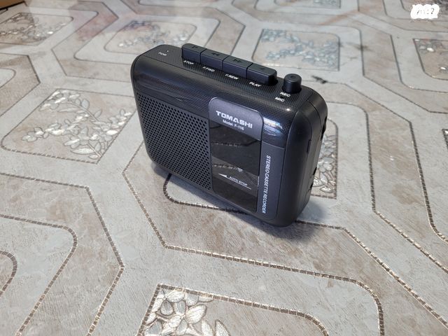 Walkman Tomashi F-116