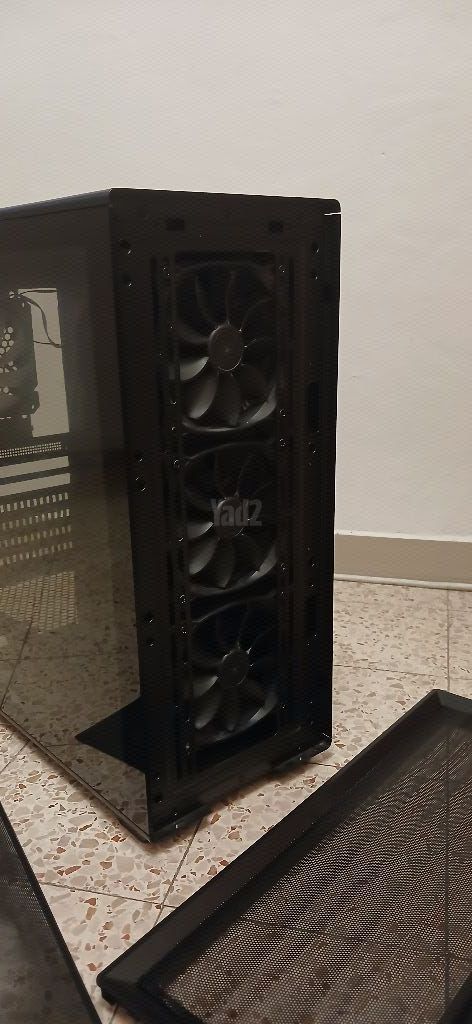 Sharkoon VK3 Black RGB ATX