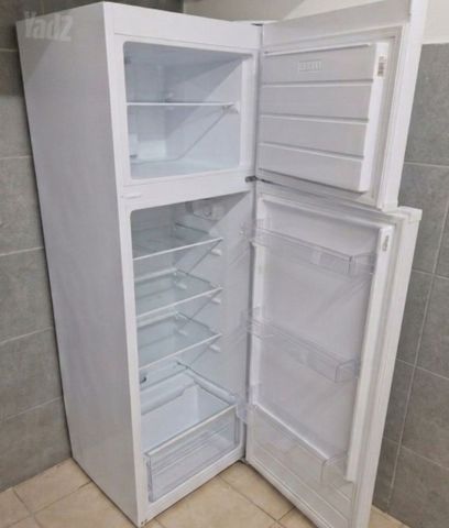מקרר