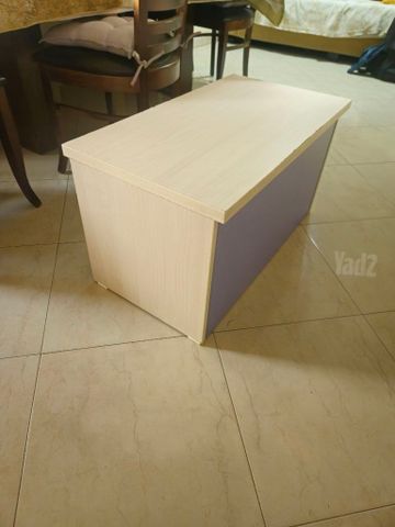 שידת מגירה