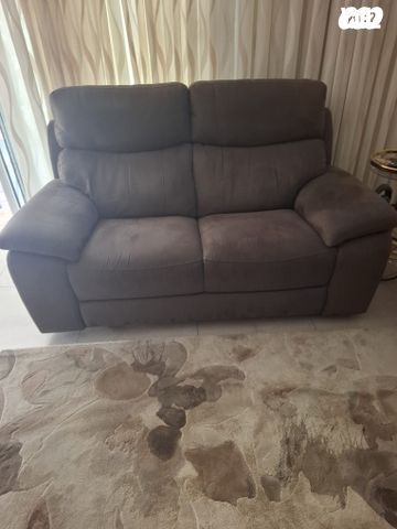 ספה סלון ד"ר גב