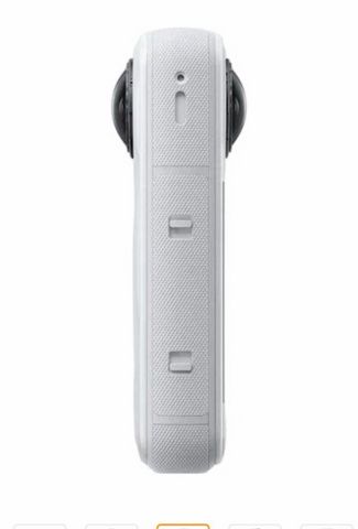 מצלמת insta 360 x5
