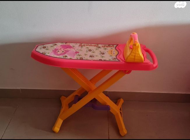 עגלת בובה, כסא אוכל לבובה,