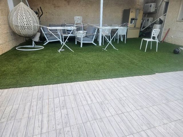 דשא סינטטי