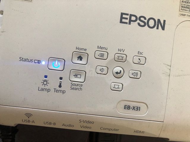 מקרן Epson EB-X31 3LCD