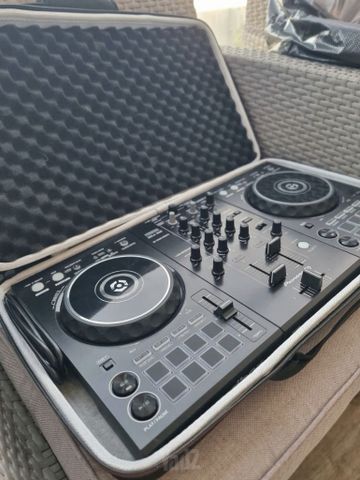 Pioneer DJ DDJ-400 Controller