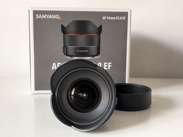 Samyang AF 14mm f/2.8 Canon EF