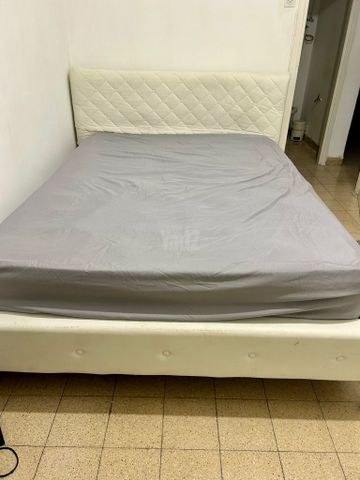 מיטה זוגית