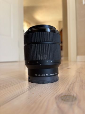 sony FE 28-70 f3.5-5.6