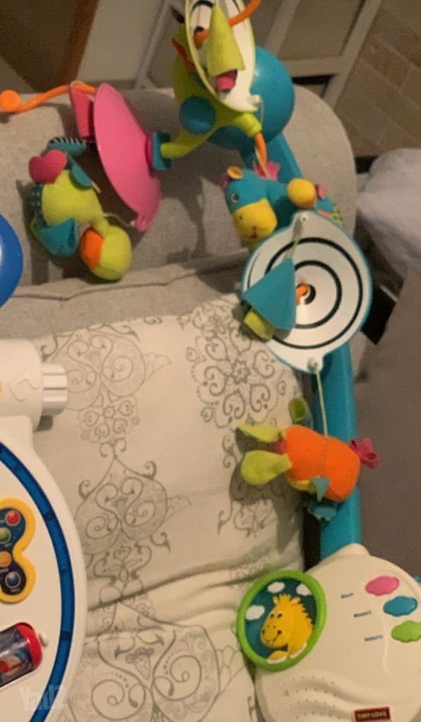 מובייל למיטה