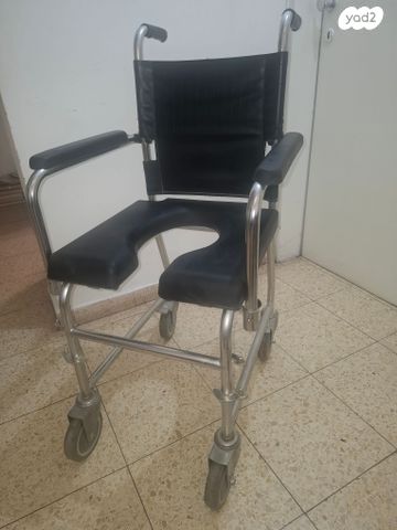 כסא מקלחת