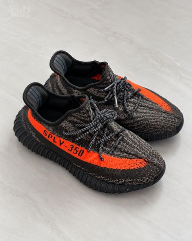 Adidas Yeezy Boost 350 V2