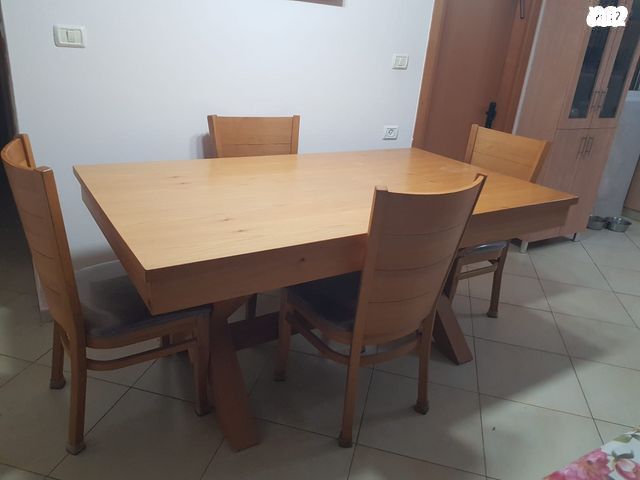 שולחן + 6 כסאות