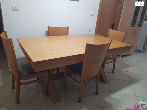 שולחן + 6 כסאות